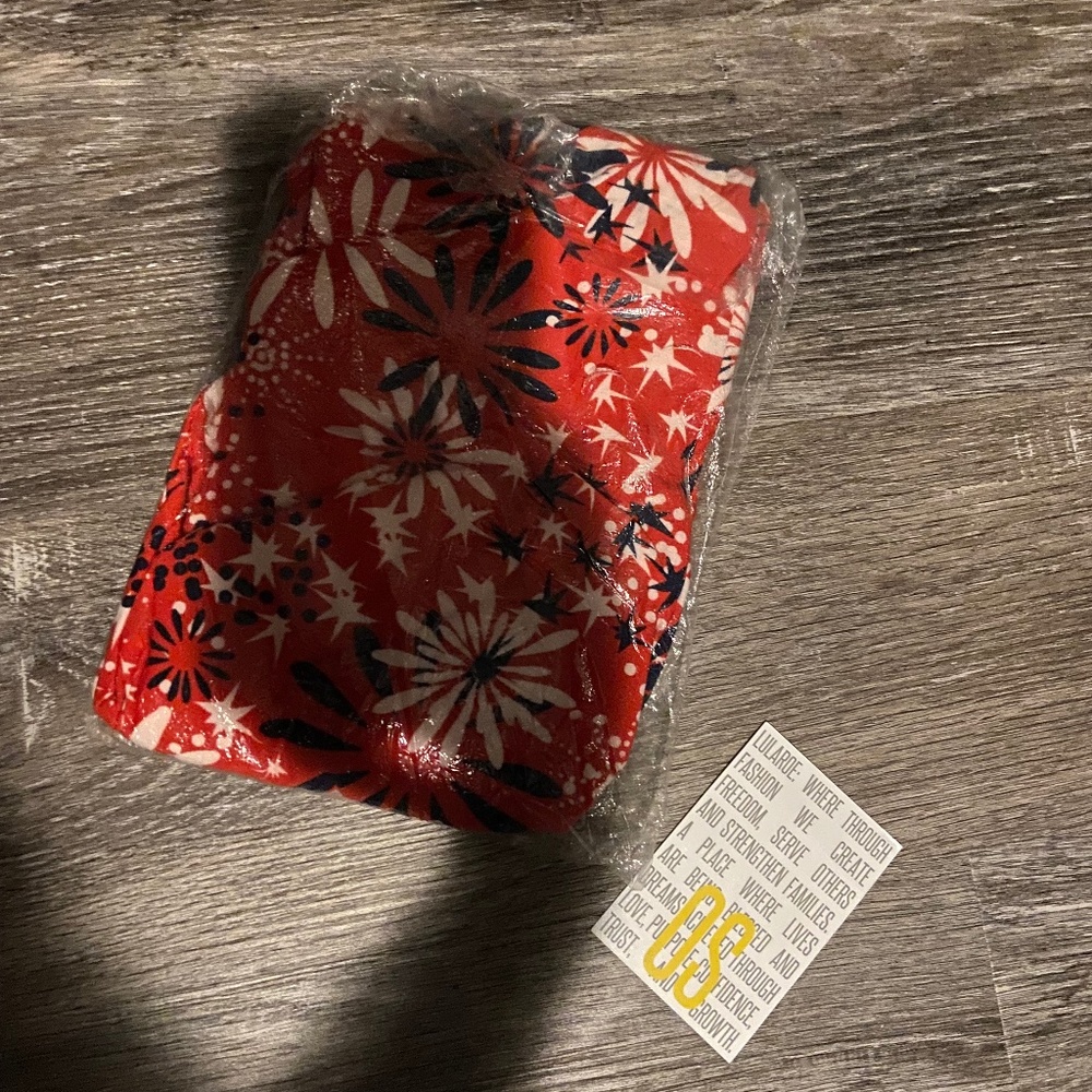 Lularoe leggings os new with tag red white n  blue